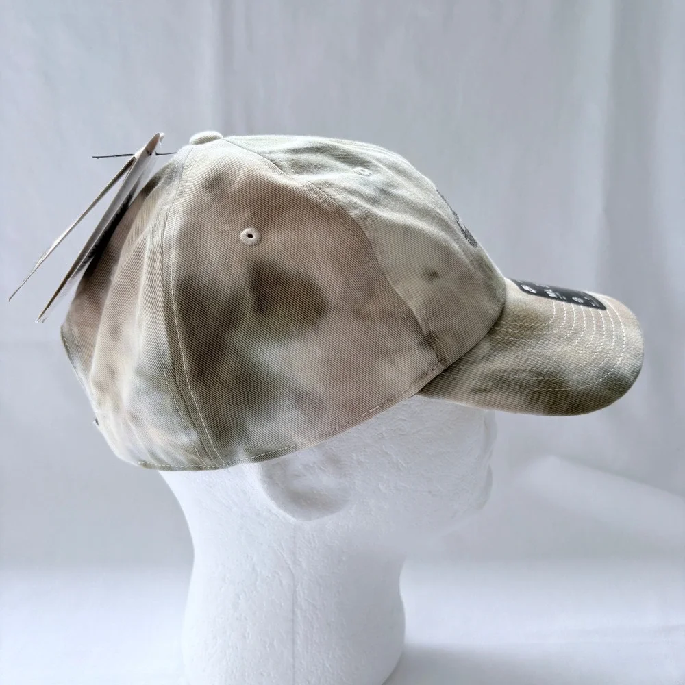 Nike Club Cap‎ Khaki Tie Dye Cloud Wash Futura Logo Adjustable Dad Hat